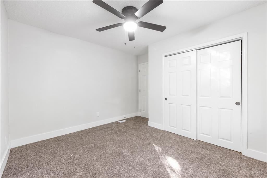 Photo 18 of 22 - 3426 Cypress Avenue, Kansas City, MO 64130