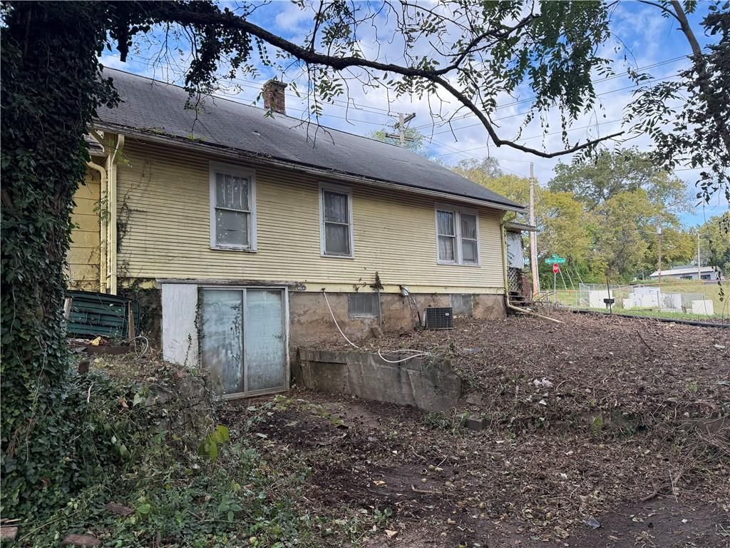 1301 E Mechanic Avenue, Independence, MO: listing photo 3