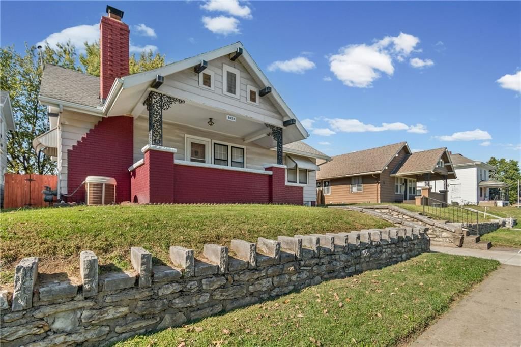 2034 Van Brunt Boulevard, Kansas City, MO: listing photo 3