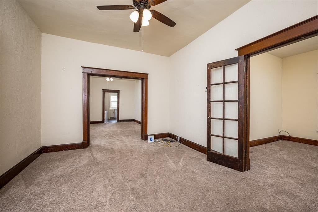 Photo 8 of 18 - 15545 Hickory Street, Basehor, KS 66007
