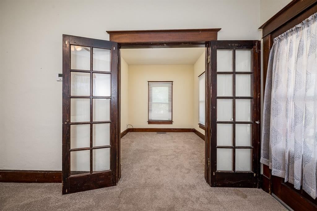 Photo 9 of 18 - 15545 Hickory Street, Basehor, KS 66007