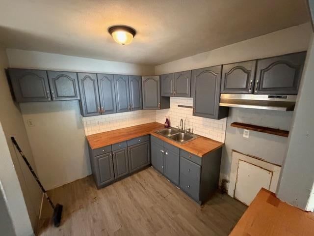 Photo 4 of 12 - 7432 Bellefontaine Avenue, Kansas City, MO 64132