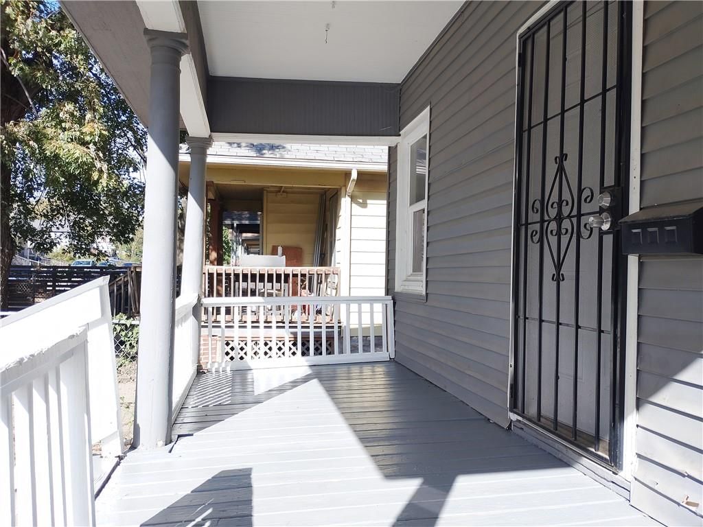 3421 Flora Avenue, Kansas City, MO: listing photo 2