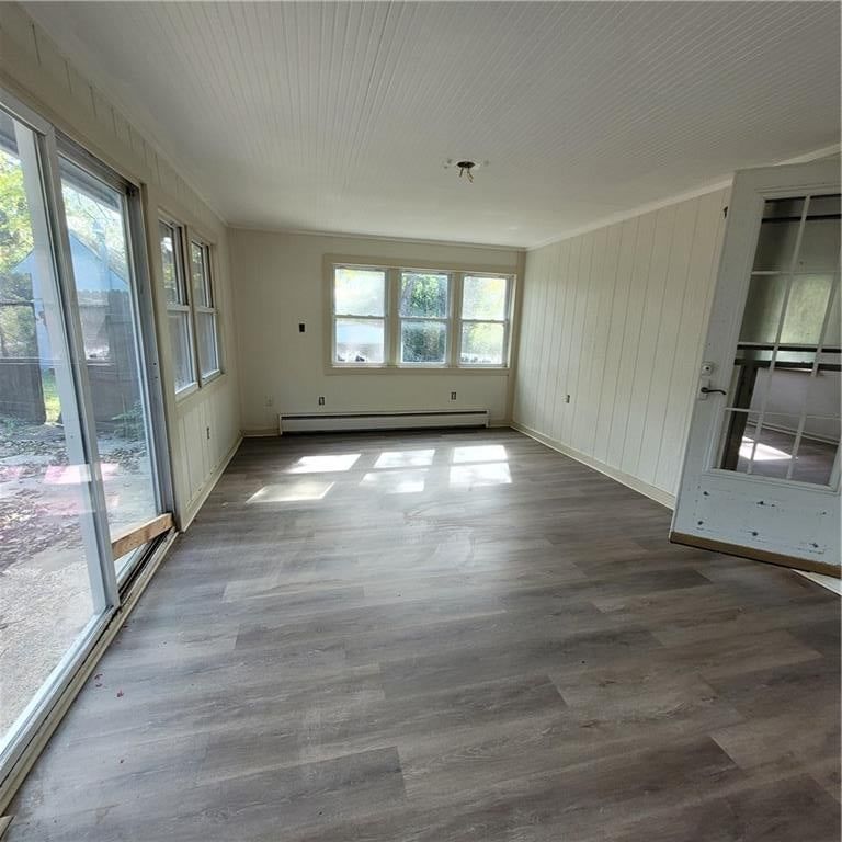 Photo 23 of 58 - 11909 E Kentucky Avenue, Sugar Creek, MO 64054