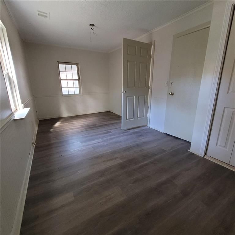Photo 18 of 58 - 11909 E Kentucky Avenue, Sugar Creek, MO 64054