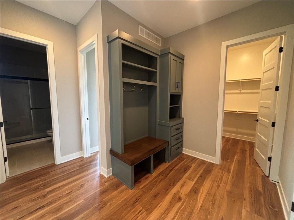 Built-ins and walk-in closet at 1816 SW Arbormist Drive, Lee's Summit, MO 64082
