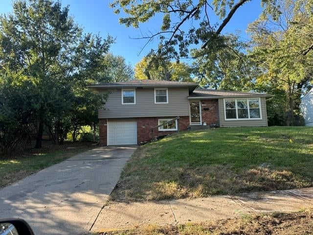 10208 Belmont Avenue, Kansas City, MO