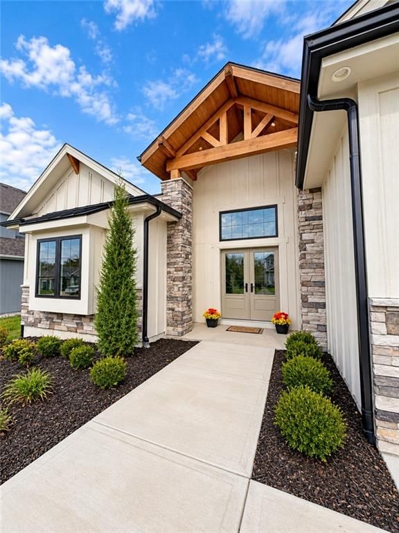 1616 SW 27th Street, Lee's Summit, MO: listing photo 3