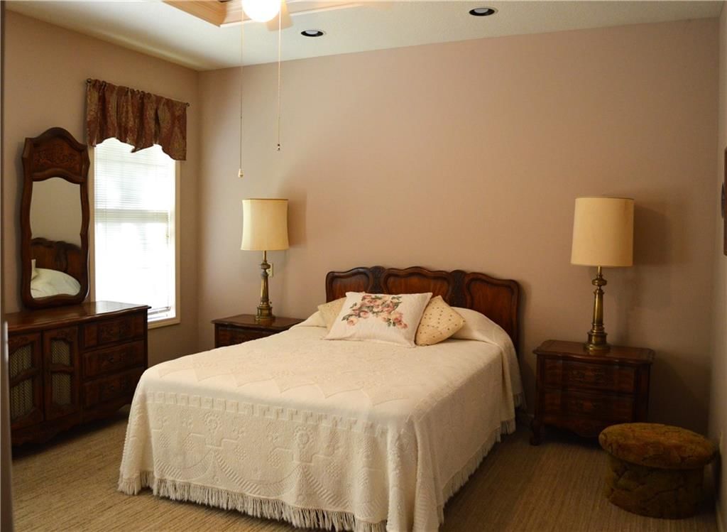 Hardwood floors at 3101 NE 63 Terrace, Gladstone, MO 64119