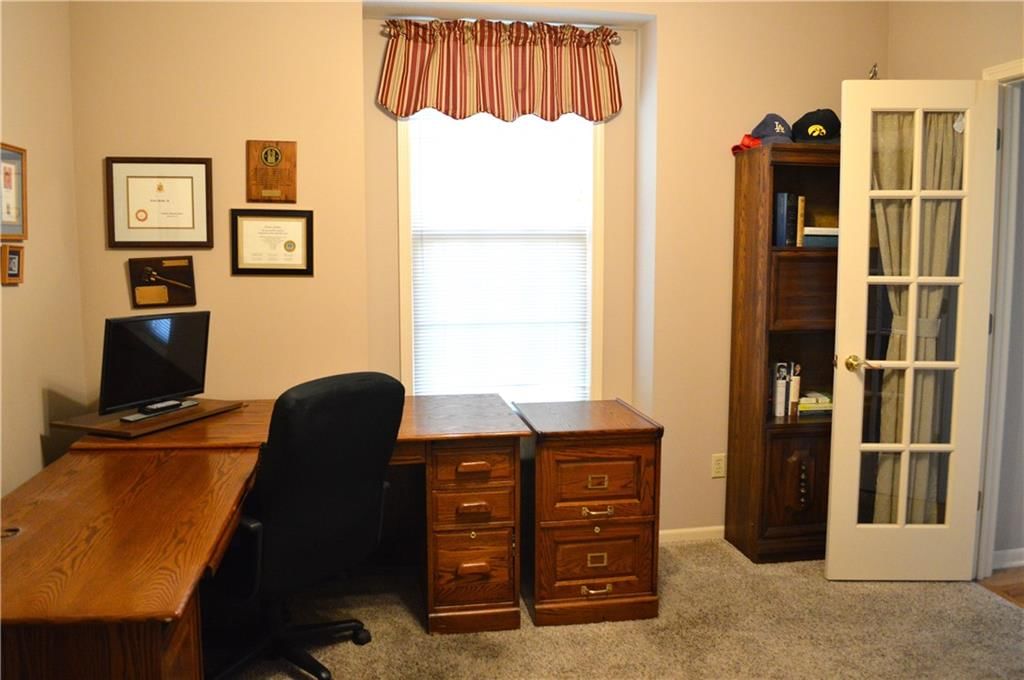 Home office at 3101 NE 63 Terrace, Gladstone, MO 64119