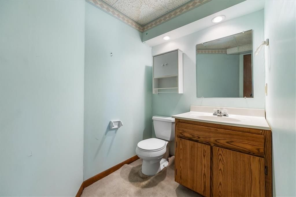 Photo 22 of 27 - 14705 W 91st Place, Lenexa, KS 66215