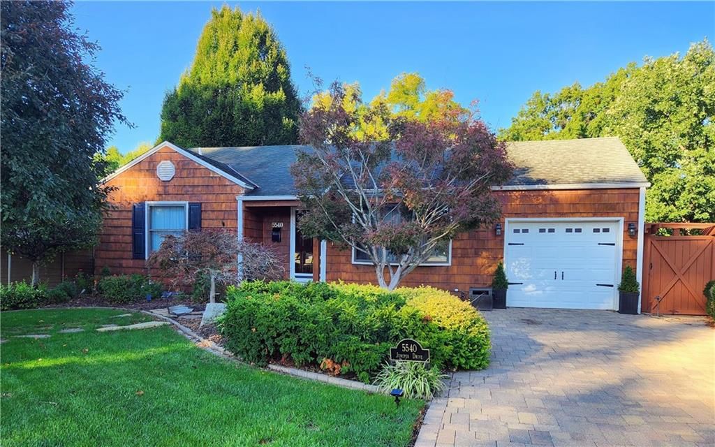 5540 Juniper Drive, Roeland Park, KS