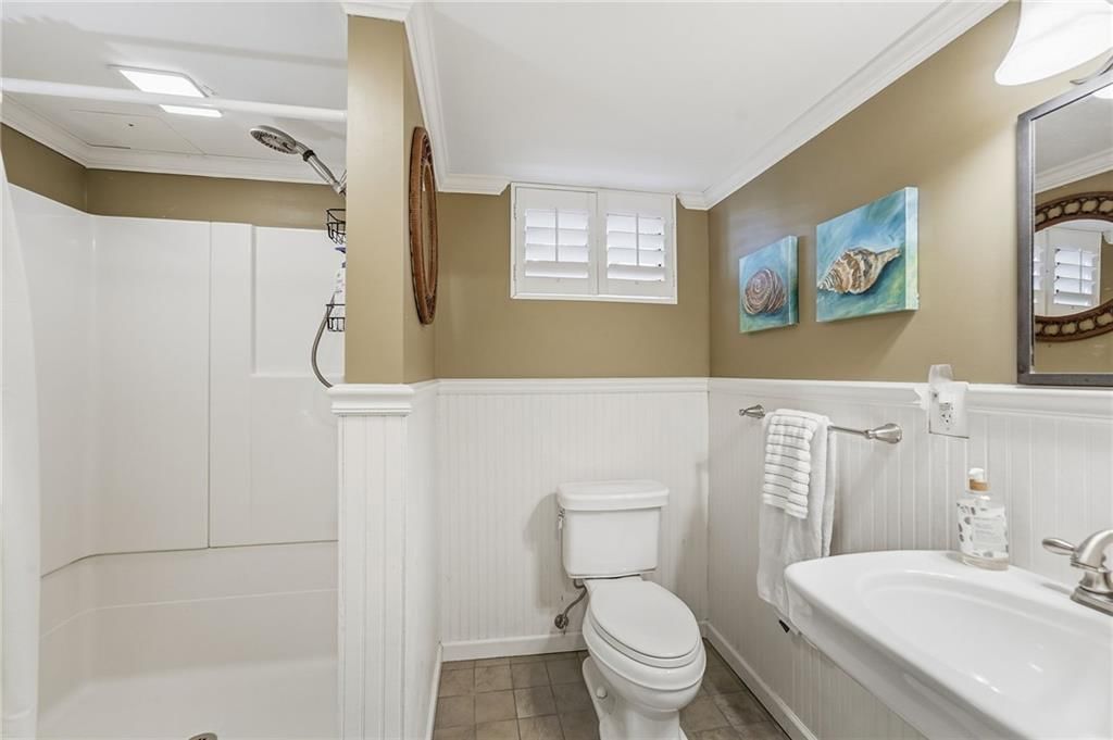 Photo 38 of 39 - 6837 Linden Street, Prairie Village, KS 66208