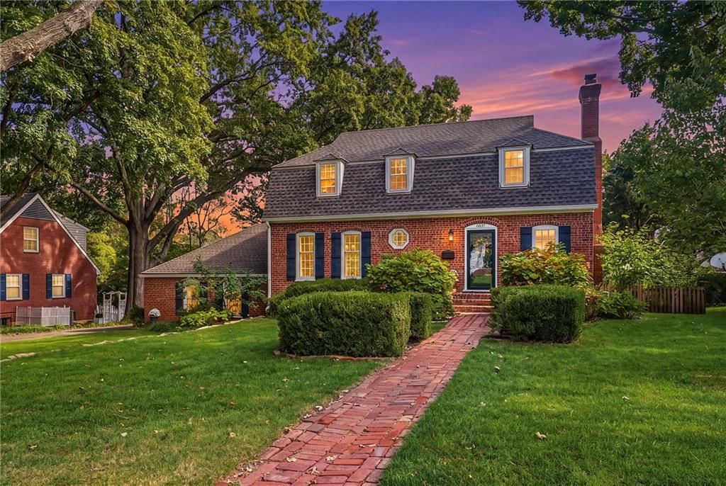 Photo 39 of 39 - 6837 Linden Street, Prairie Village, KS 66208