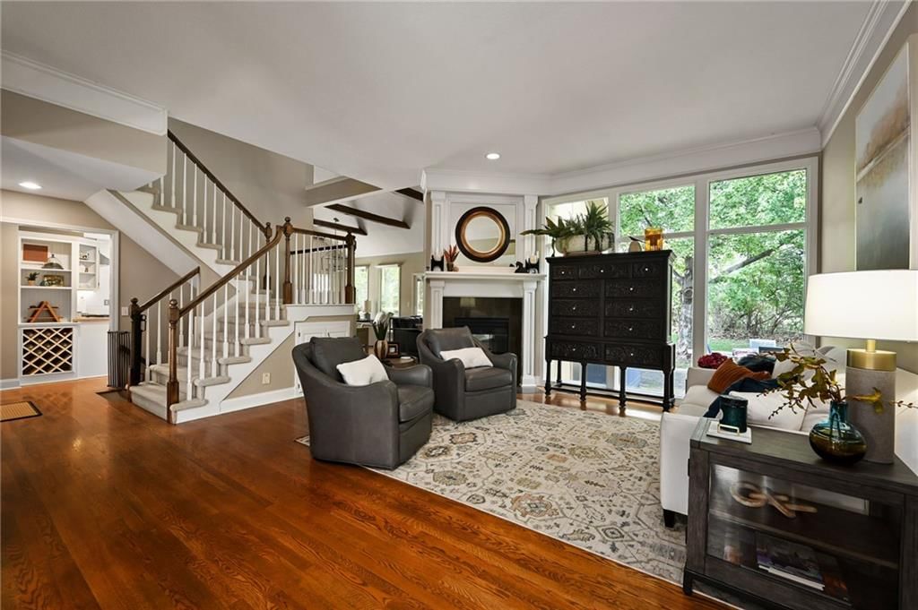 10830 S CEDAR NILES Boulevard, Olathe, KS