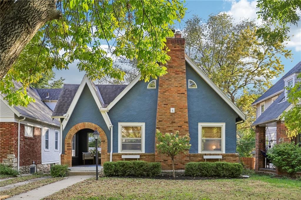 611 E 62nd Street, Kansas City, MO