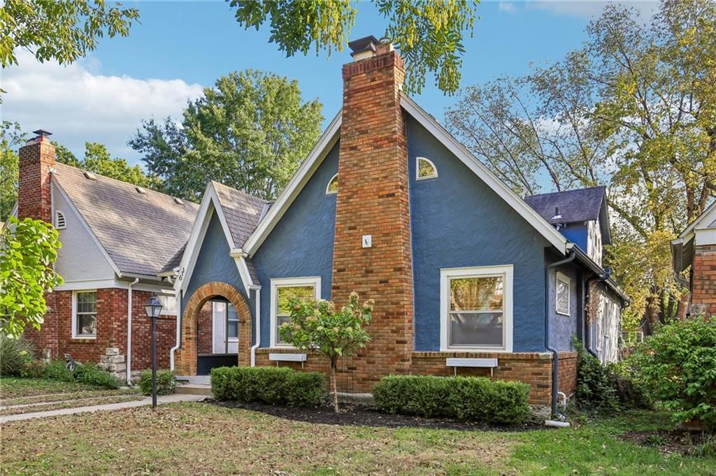 611 E 62nd Street, Kansas City, MO: listing photo 3