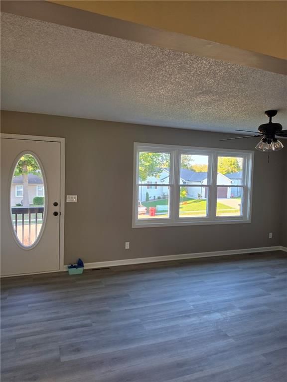 603 SE 21st Street, Oak Grove, MO: listing photo 3