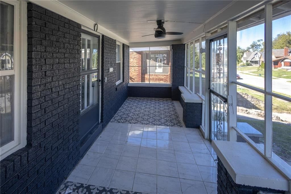 5142 Brookwood Avenue, Kansas City, MO: listing photo 2