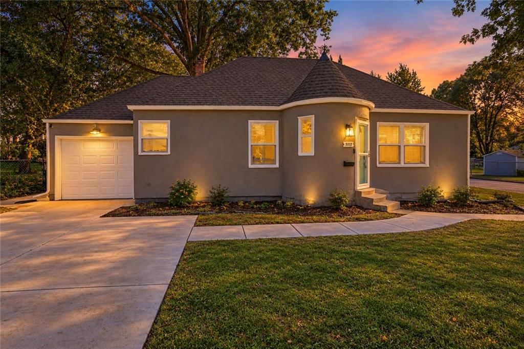 5117 Rosewood Drive, Roeland Park, KS