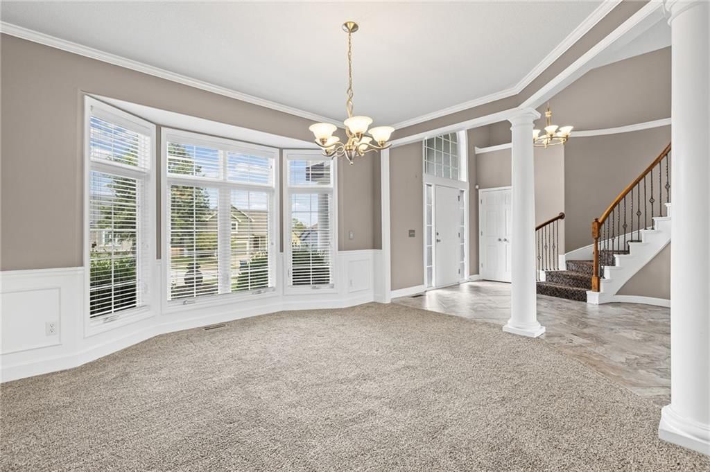 Photo 7 of 72 - 1703 NE 181st Terrace, Smithville, MO 64089