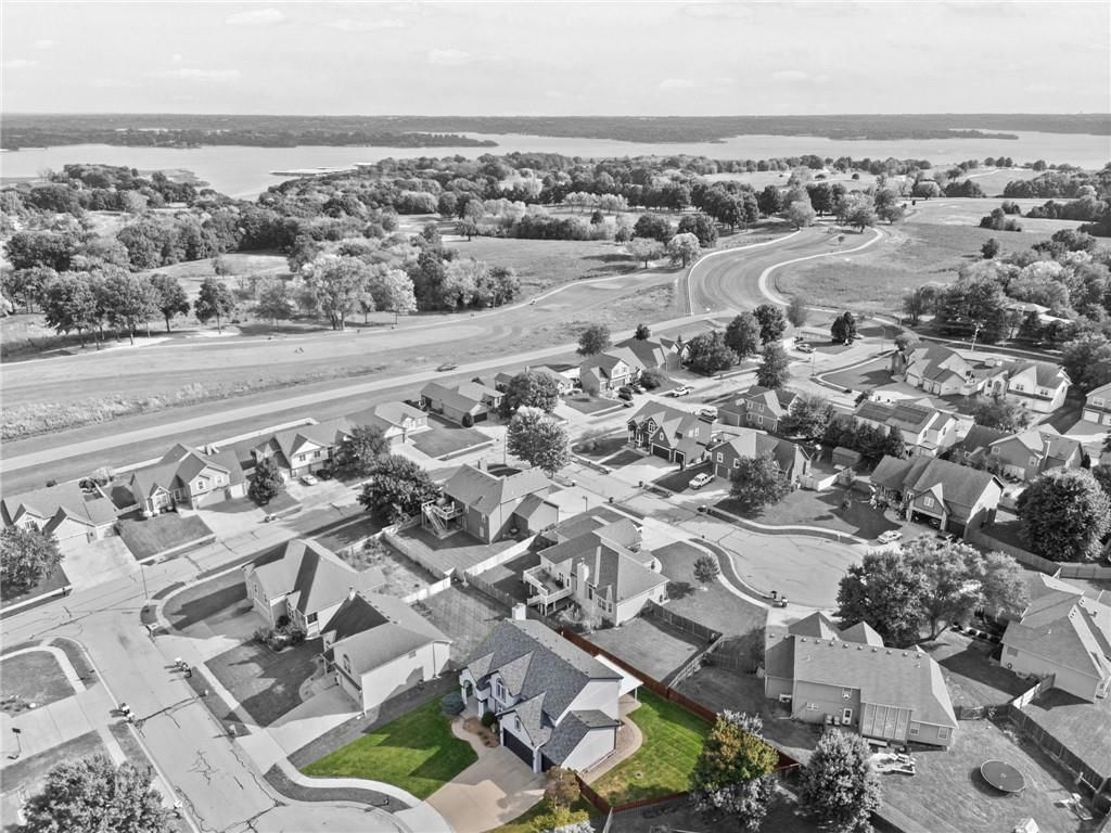 Photo 68 of 72 - 1703 NE 181st Terrace, Smithville, MO 64089