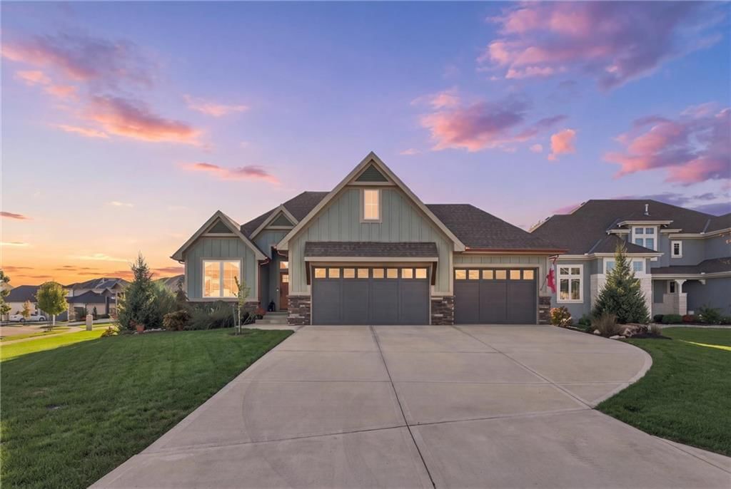 9401 W 169th Street, Overland Park, KS: listing photo 2