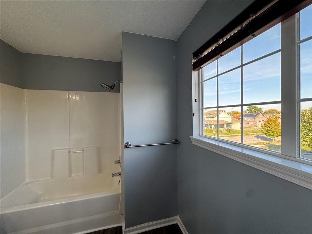 Photo 16 of 25 - 2104 Garfield Avenue, Kansas City, MO 64127