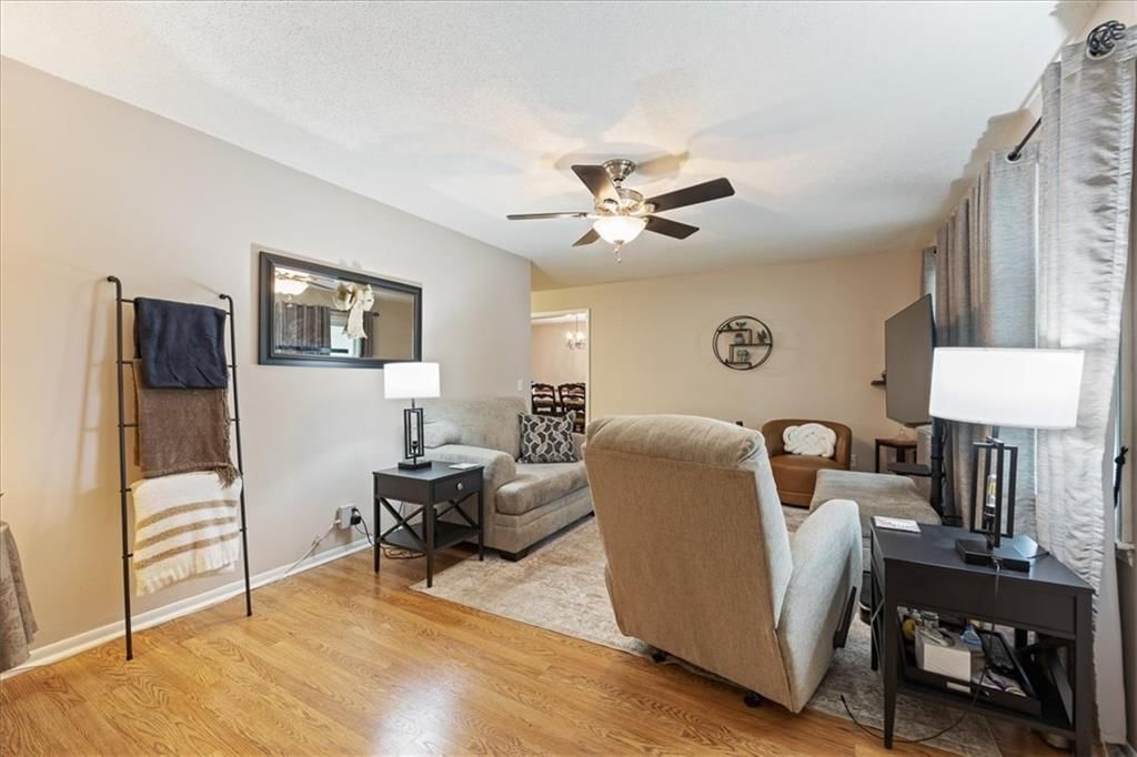 Hardwood floors, statement lighting and built-ins at 503 NE 67th Terrace, Gladstone, MO 64118
