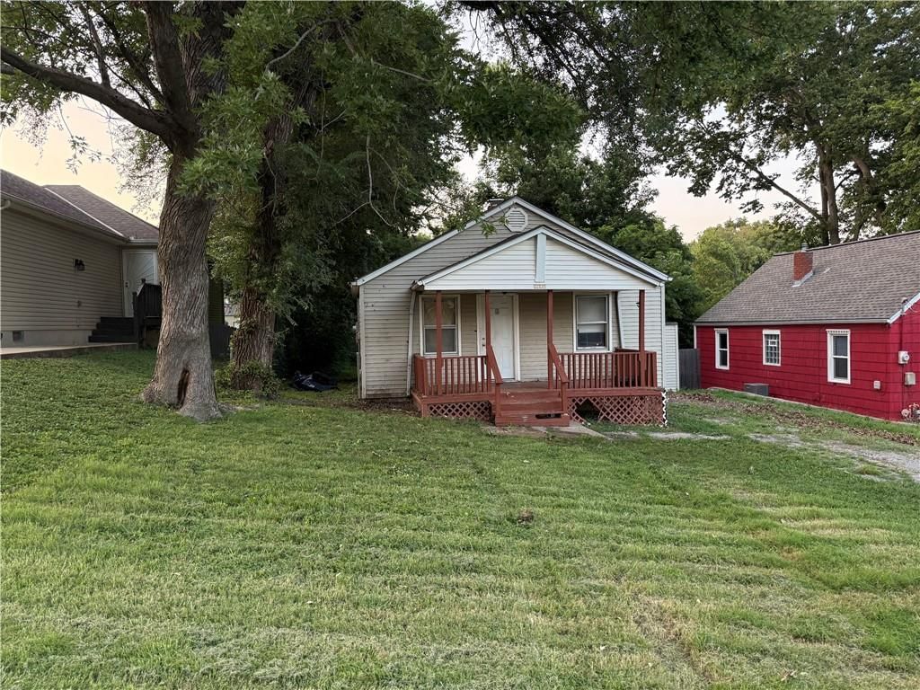 2000 NE 37th Terrace, Kansas City, MO