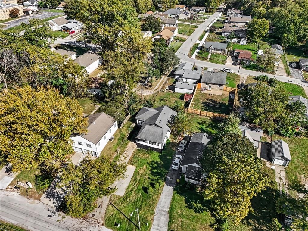 Photo 22 of 23 - 4429 NE Winn Road, Kansas City, MO 64117