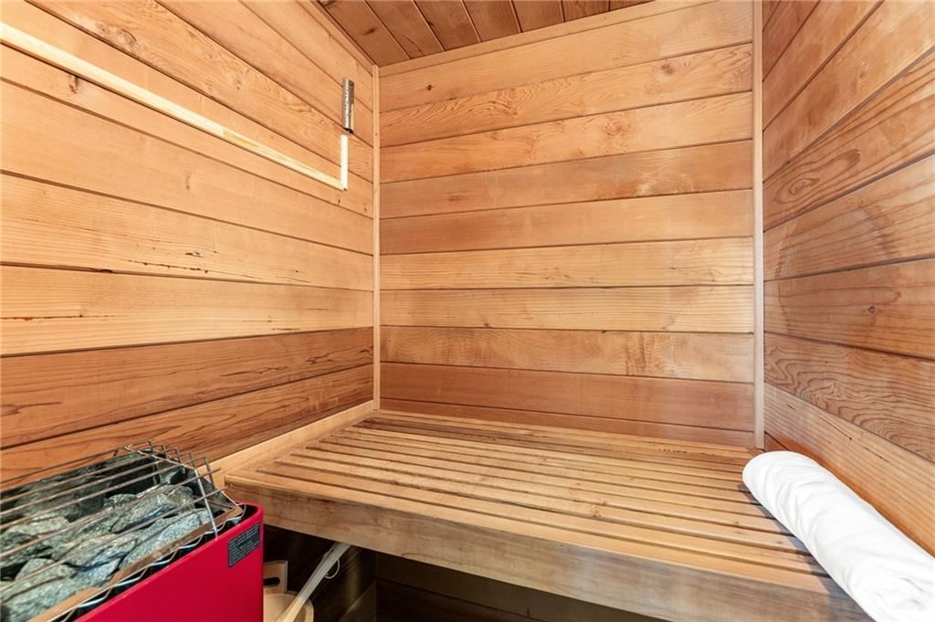 Sauna at 4503 NE Waters Edge Street, Lee's Summit, MO 64064