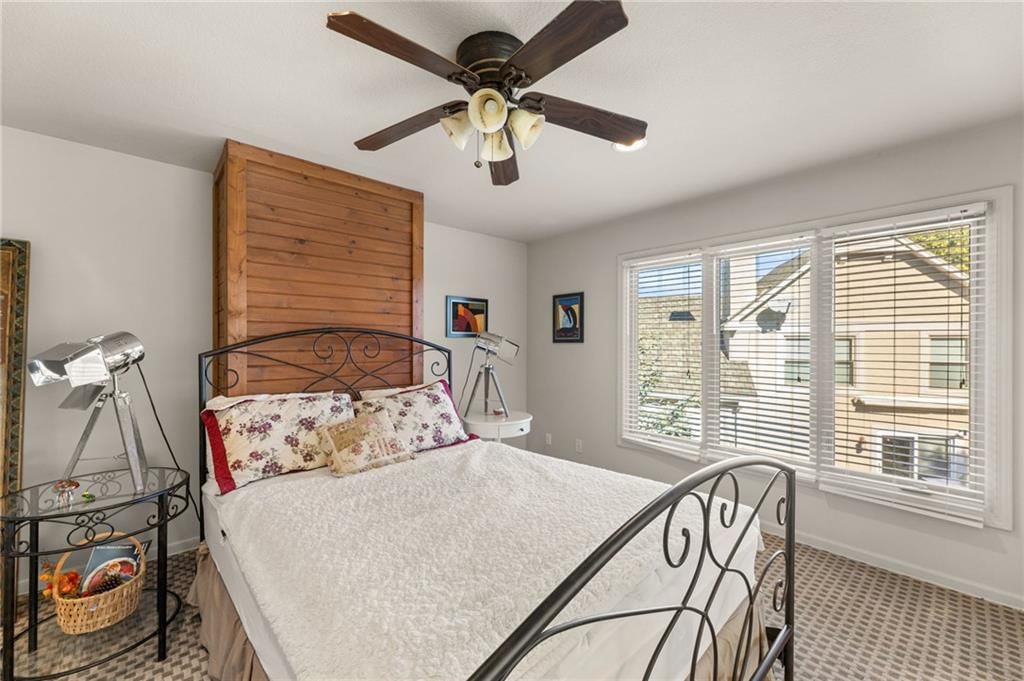 Photo 26 of 77 - 4503 NE Waters Edge Street, Lee's Summit, MO 64064