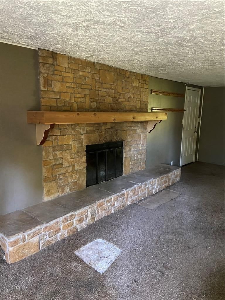Photo 9 of 25 - 9318 E 79th Street, Raytown, MO 64138