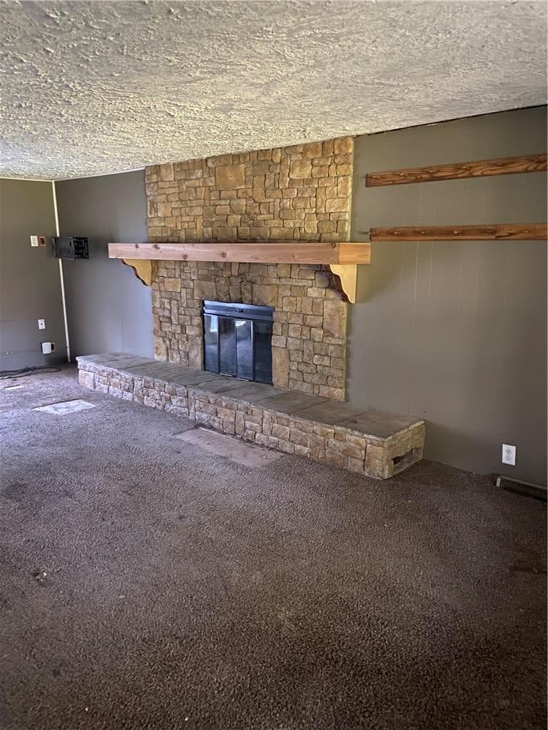 Photo 10 of 25 - 9318 E 79th Street, Raytown, MO 64138