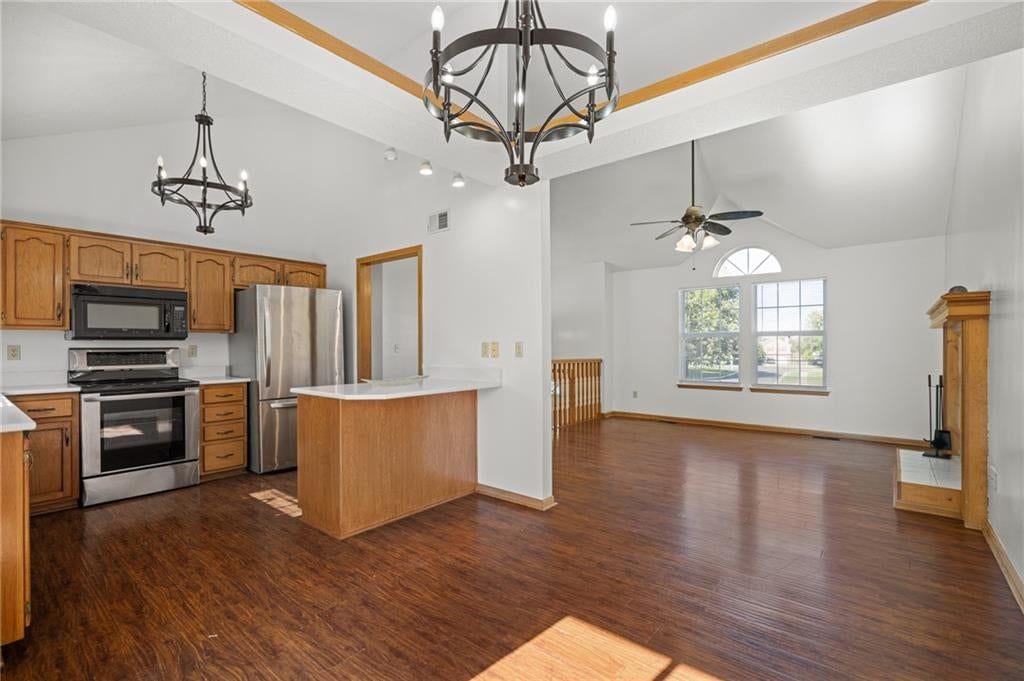 Photo 44 of 44 - 2513 SE WINCHESTER Drive, Lee's Summit, MO 64063