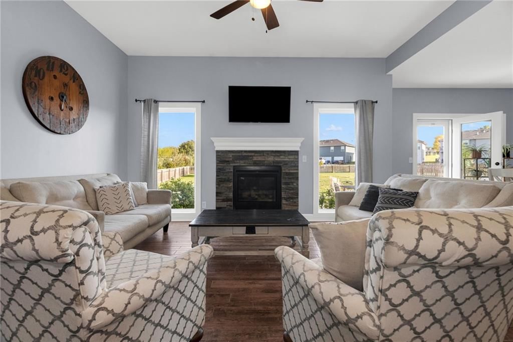 229 JENNY Lane, Raymore, MO