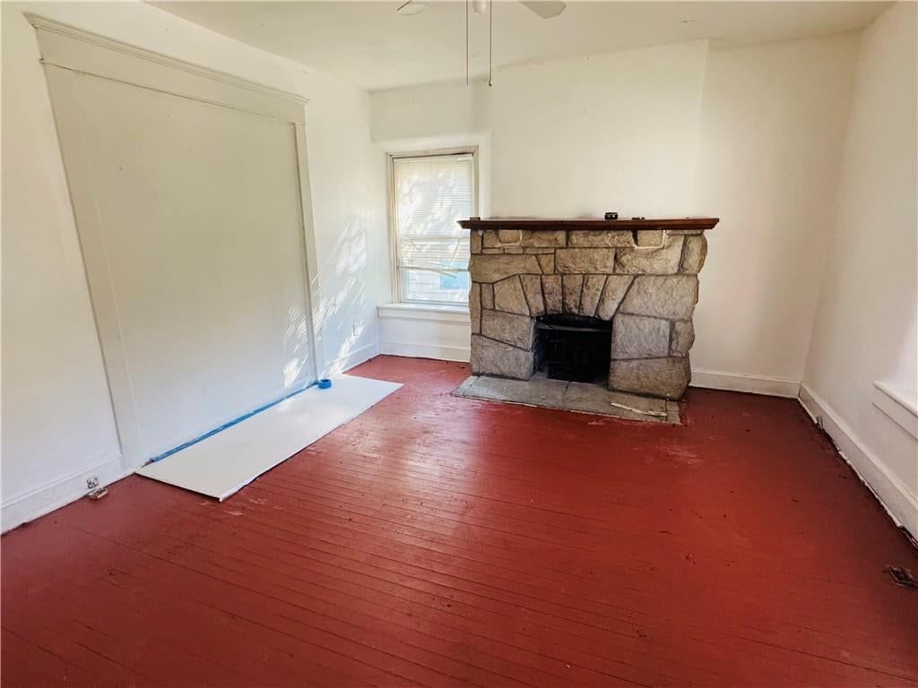 Photo 4 of 14 - 111 Monroe Avenue