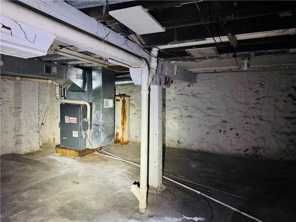 Photo 14 of 14 - 111 Monroe Avenue