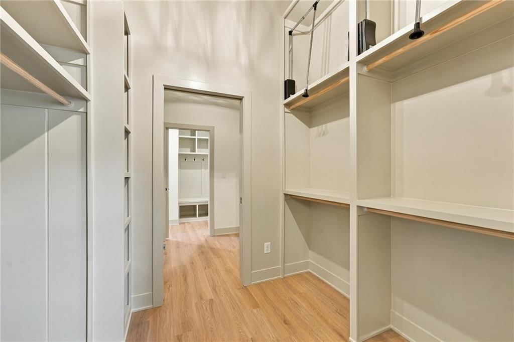 Photo 30 of 44 - 2605 NE Crestview Street, Blue Springs, MO 64029