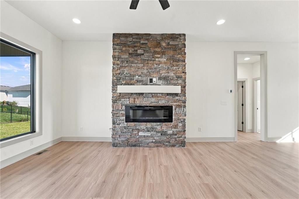 Fireplace at 2605 NE Crestview Street, Blue Springs, MO 64029