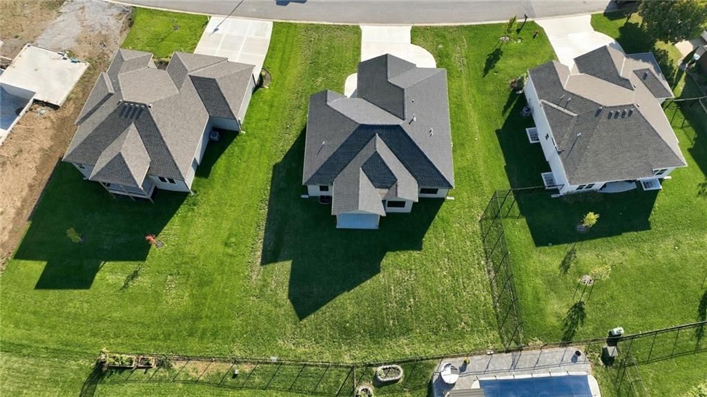 Photo 40 of 44 - 2605 NE Crestview Street, Blue Springs, MO 64029