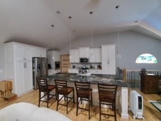 6027 Robinson Street, Overland Park, KS: listing photo 3