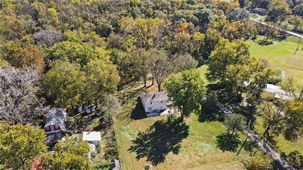 Photo 29 of 31 - 190 4th Street, Holt, MO 64048