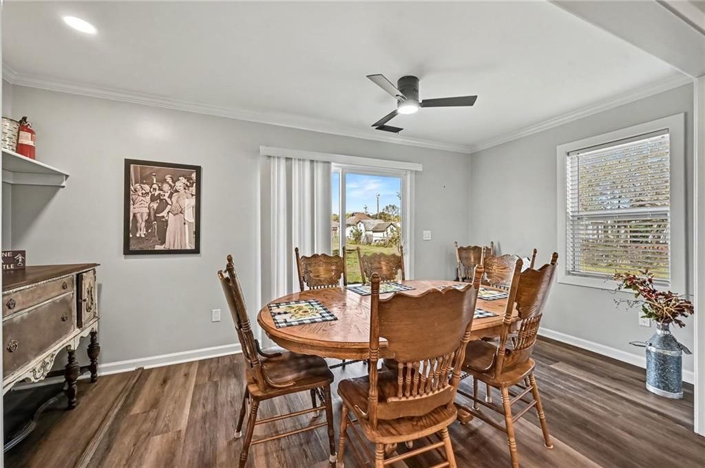 Photo 8 of 31 - 190 4th Street, Holt, MO 64048