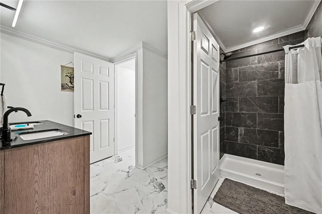 Photo 23 of 31 - 190 4th Street, Holt, MO 64048