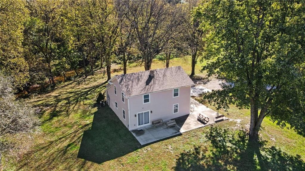 Photo 27 of 31 - 190 4th Street, Holt, MO 64048