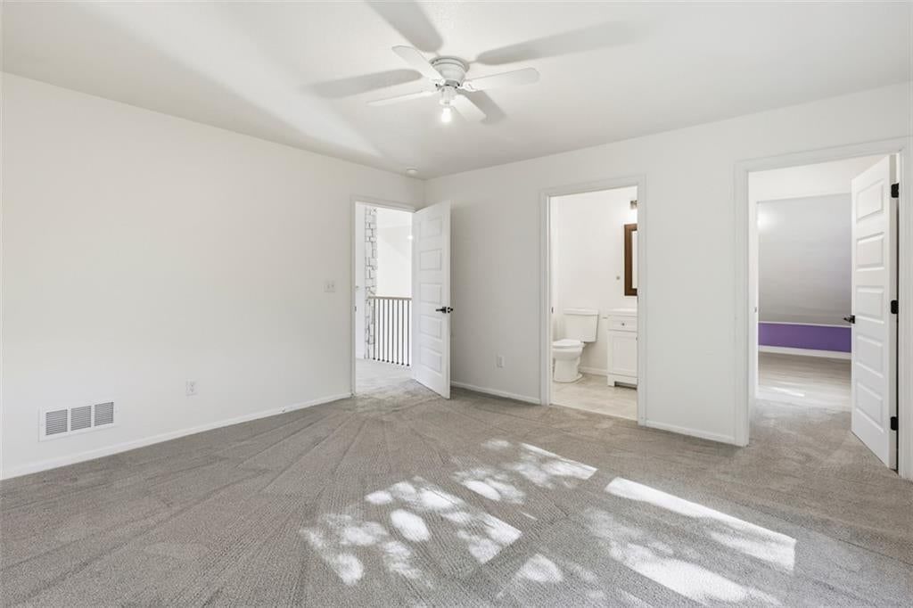 Photo 35 of 59 - 16101 Riggs Road, Overland Park, KS 66085