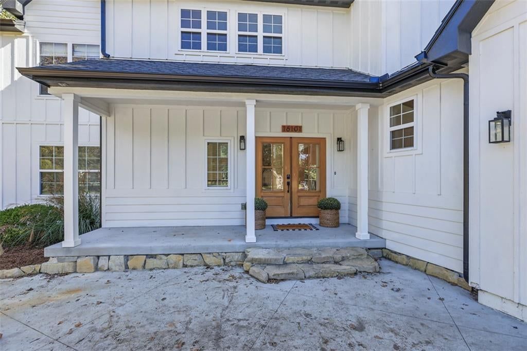 16101 Riggs Road, Overland Park, KS: listing photo 3