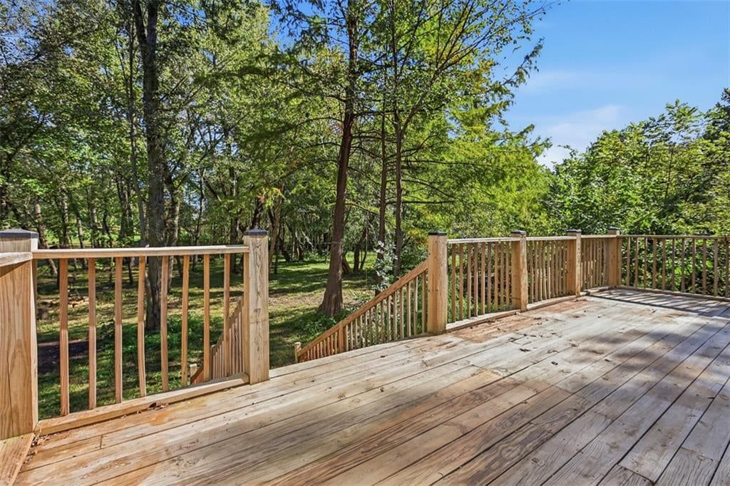Photo 52 of 59 - 16101 Riggs Road, Overland Park, KS 66085